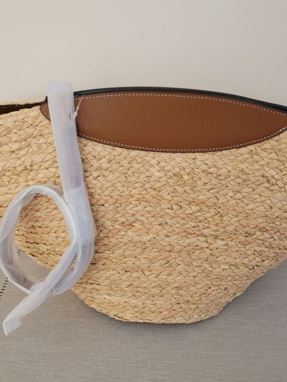 Oversized Woven Raffia Tote Bag with Leather Trim & Shoulder Strap - CULT GAIA - Picture 5 of 10